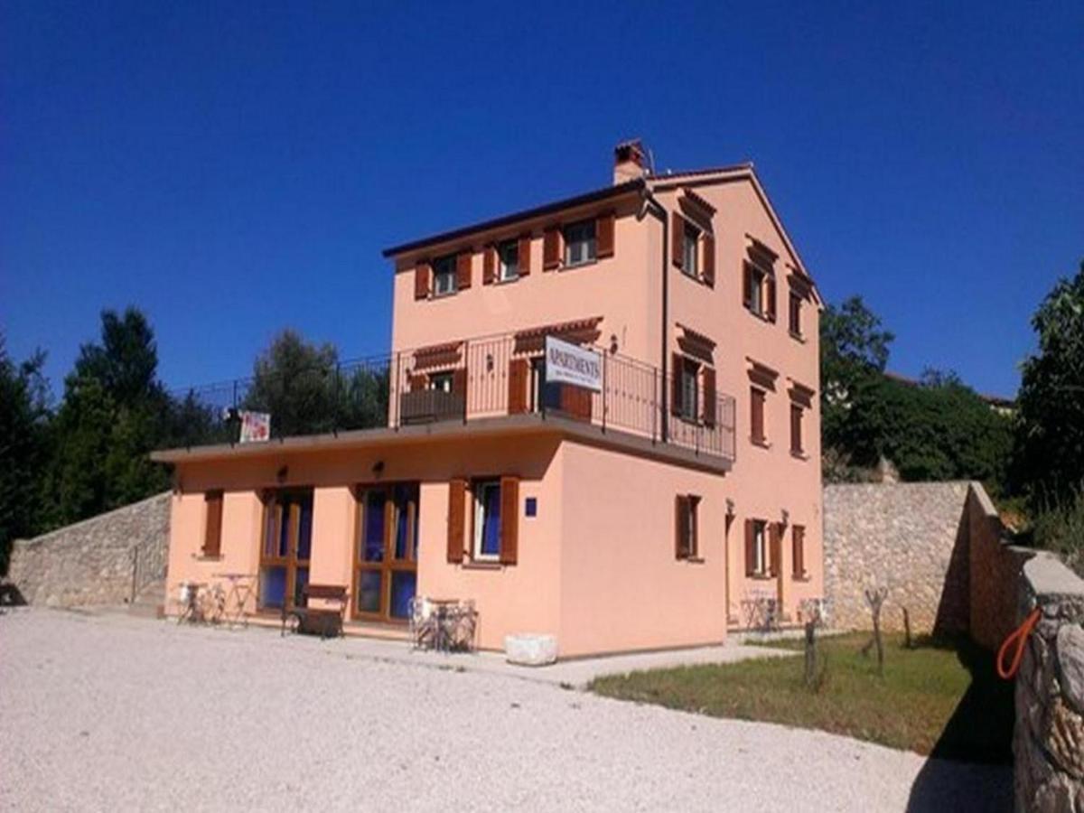 Apartments Barbara Brseč Extérieur photo