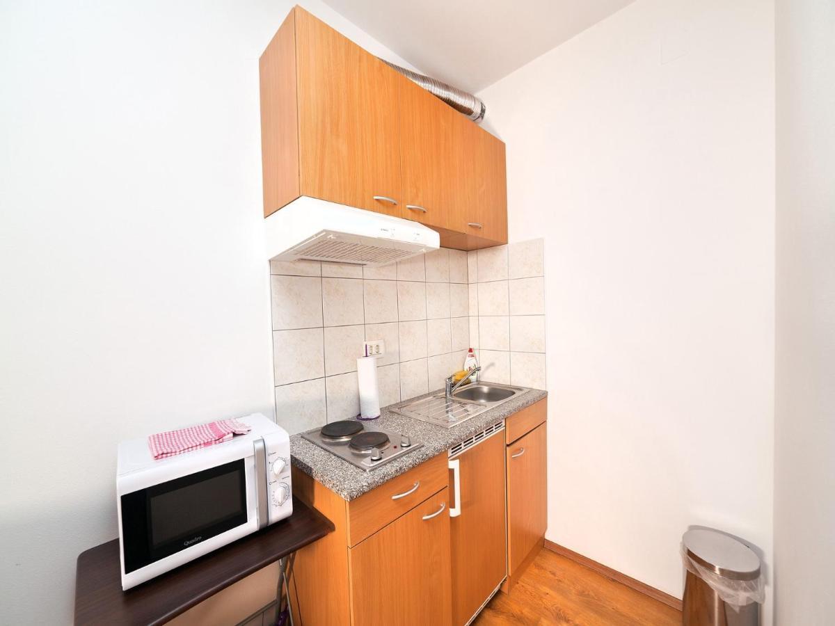 Apartments Barbara Brseč Extérieur photo