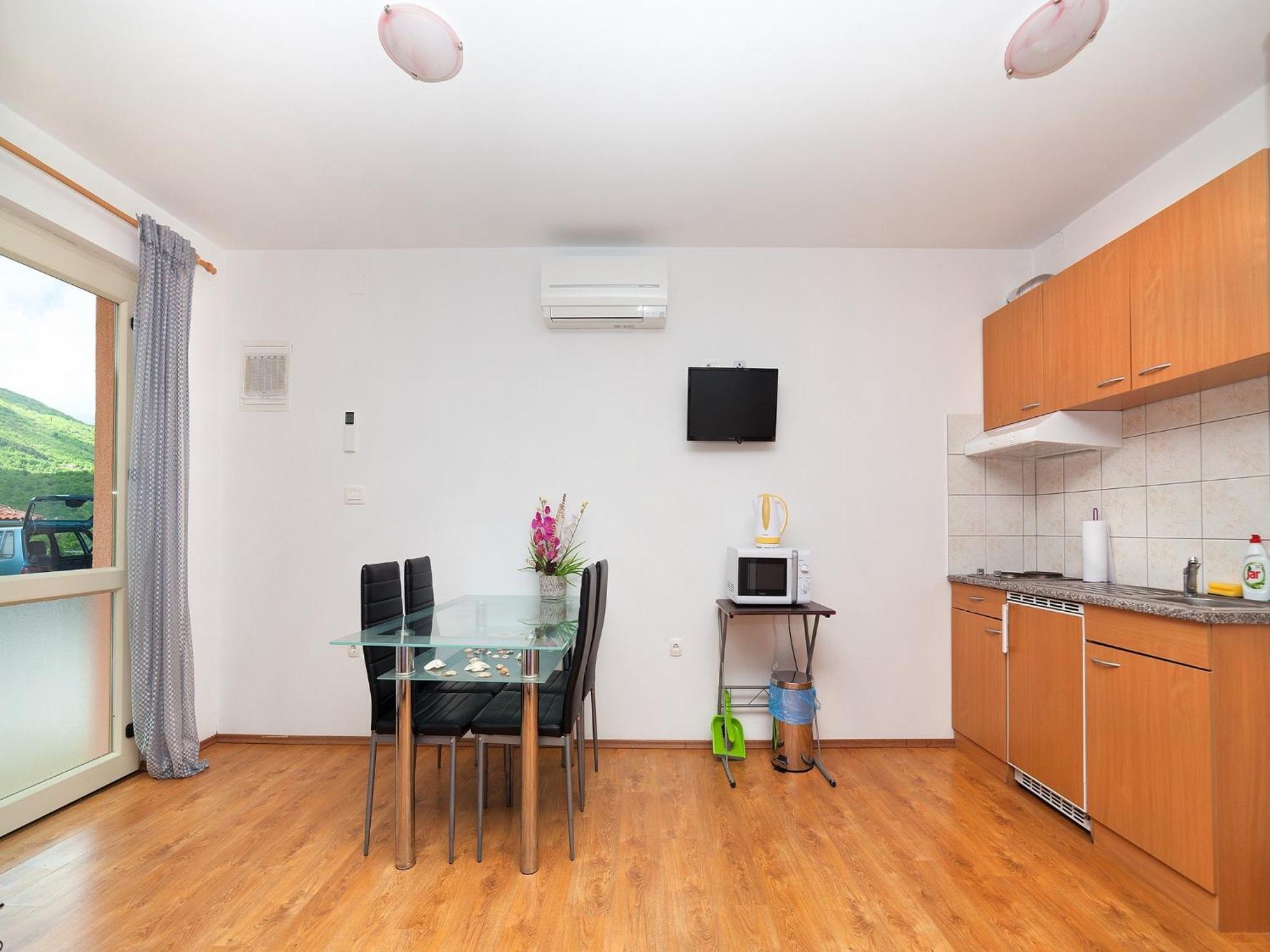 Apartments Barbara Brseč Chambre photo