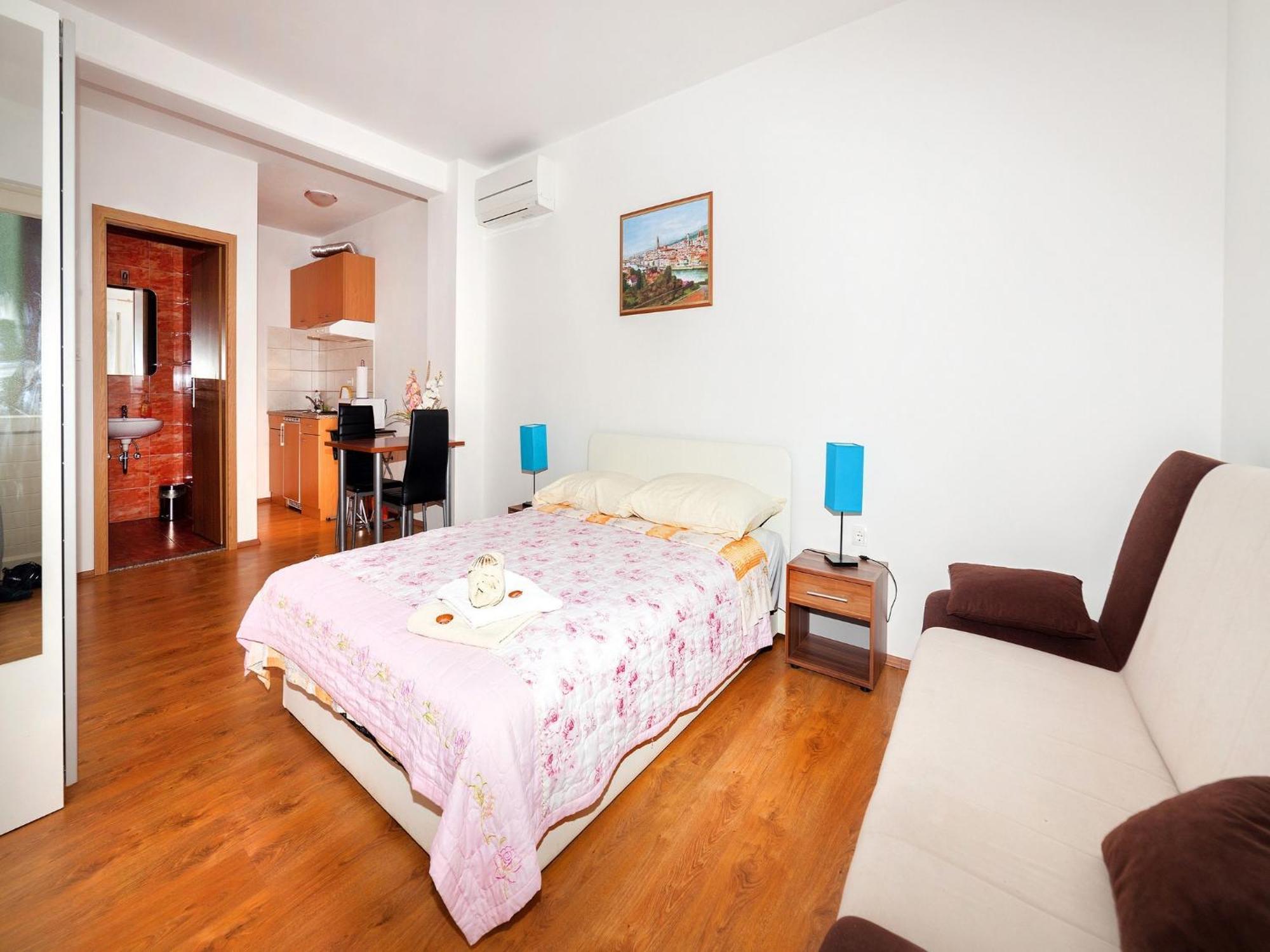 Apartments Barbara Brseč Chambre photo